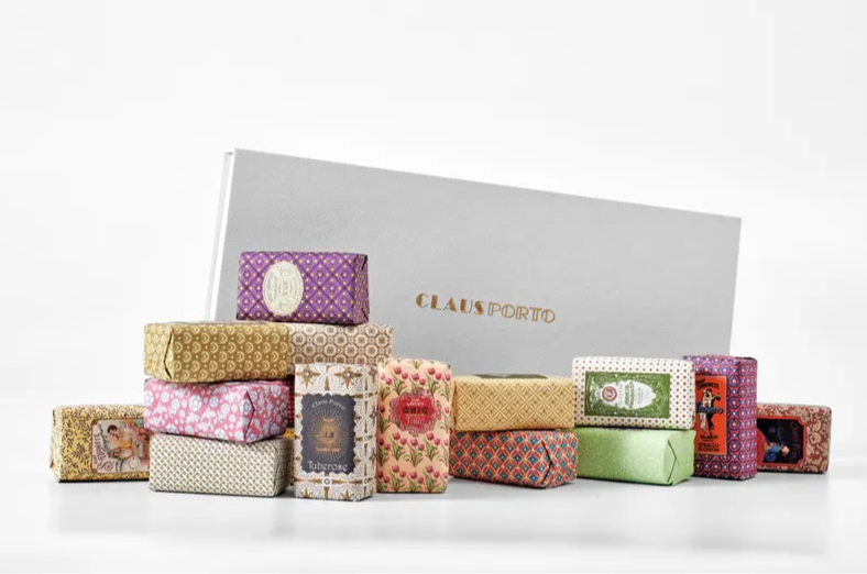 Classico 16 Mini Soaps Gift Box