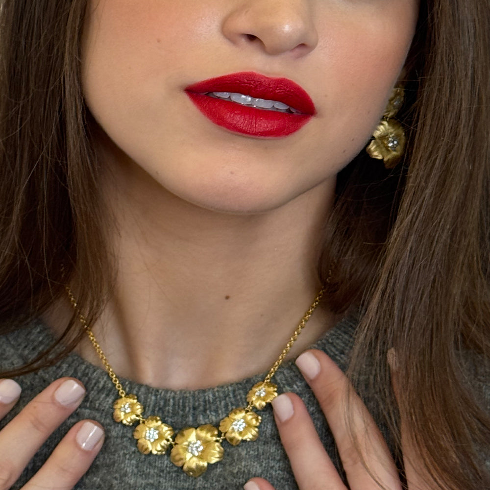 Five Flowers Necklace