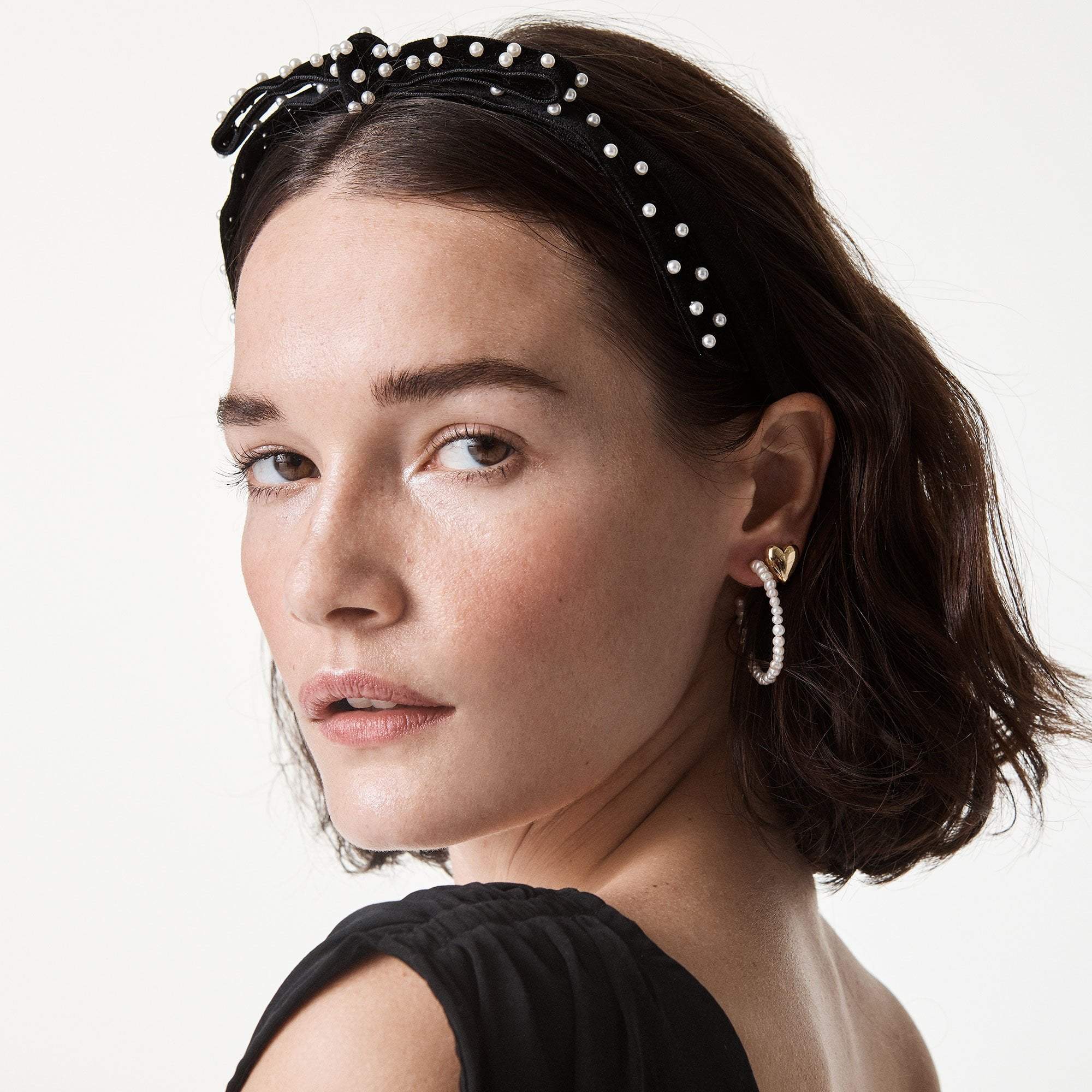 Jet Pearl Bardot Headband – Zitomer Pharmacy Inc.