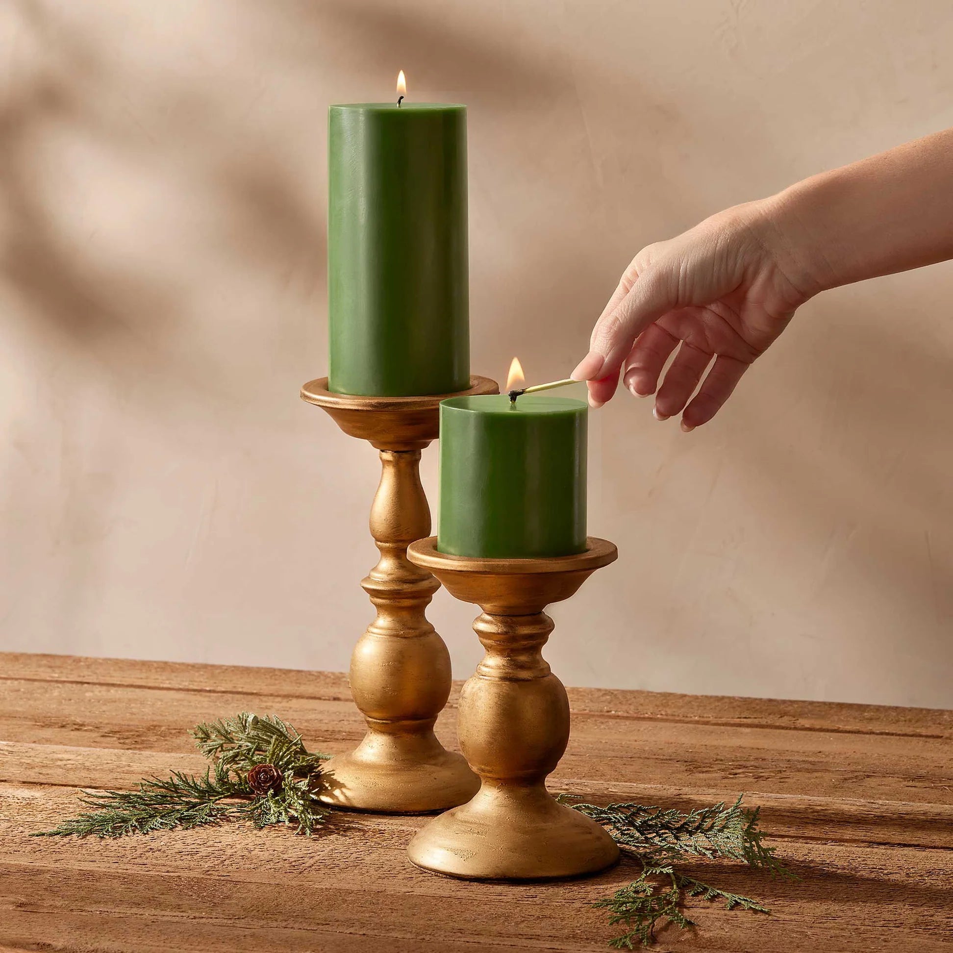 Thymes Frasier Fir Pillar Candle - Thumbnail 5