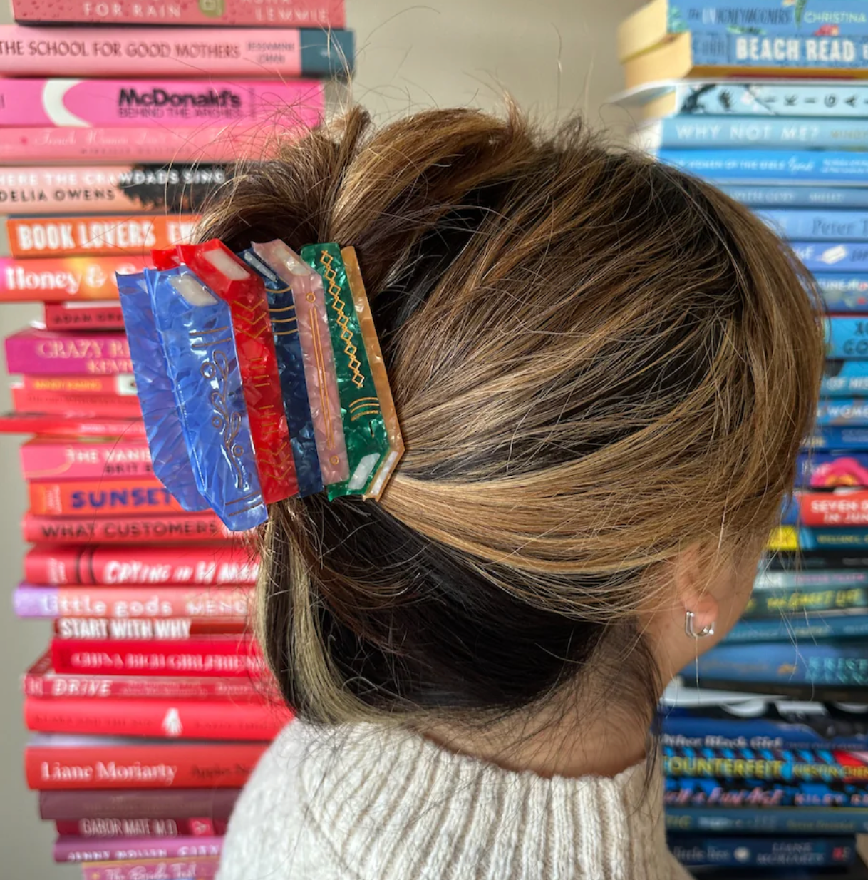 Books Claw Hair Clip